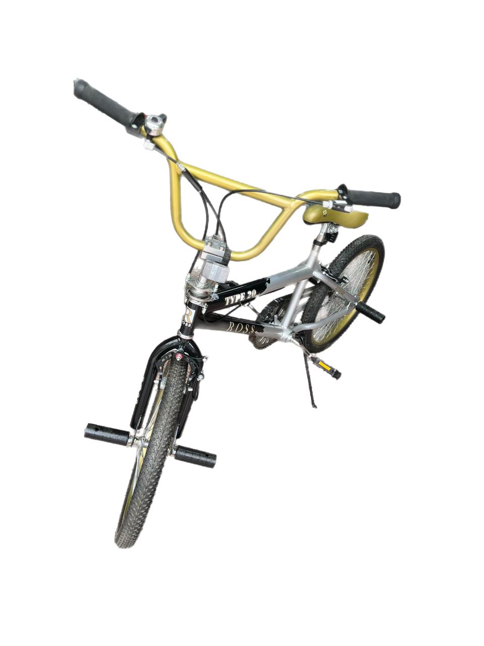 Ross Bicycles - 20 In. Apollo Boys BMX Bicycle