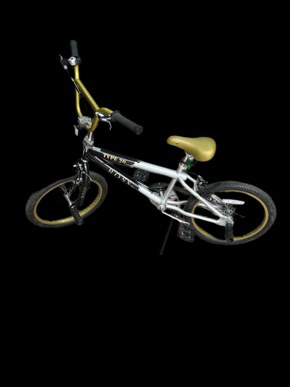 Ross Bicycles - 20 In. Apollo Boys BMX Bicycle