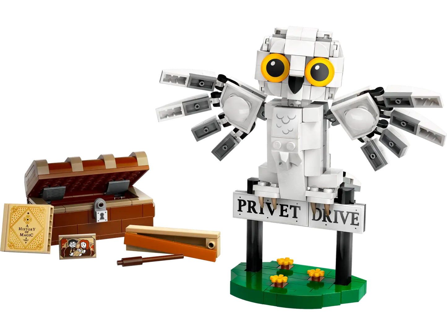 Lego Harry Potter Hedwig™ at 4 Privet Drive